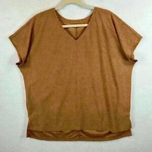 24/7 by Maurices Women's Blouse Top Size L Camel Color Textured Dots